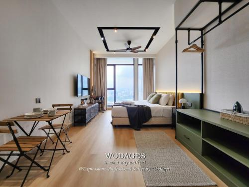 Expressionz Professional Suites  Wodages  Room Type - Deluxe King Studio Apartment