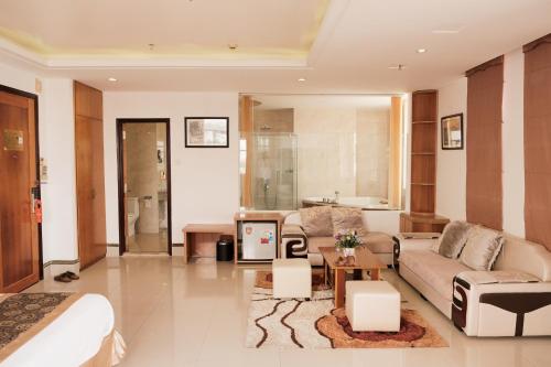 WEST HOTEL - 135 Phan Dinh Phung Street – khách sạn tại Bến Ninh Kiều