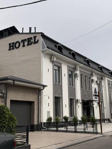 Layan Hotel Tashkent - Tashkent Layan Hotel Tashkent - Tashkent