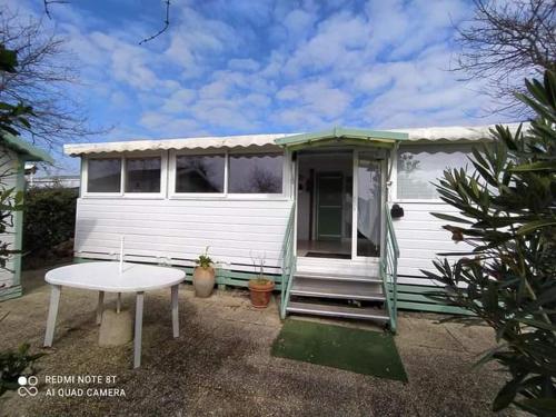chalet