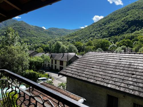 Mountain house Junac in 西加