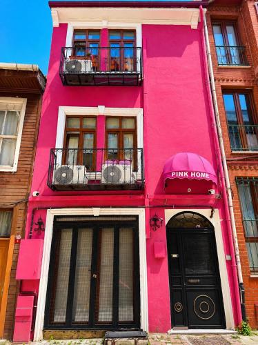 Pink Home 5 - image 7