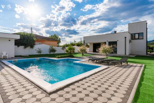 Villa Elysian Blagaj - Accommodation