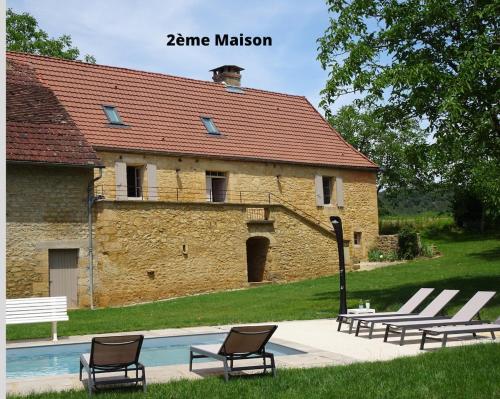 Viesnīcas āriene, 4-Bedroom Apartment with Pool in Lot in Milhac