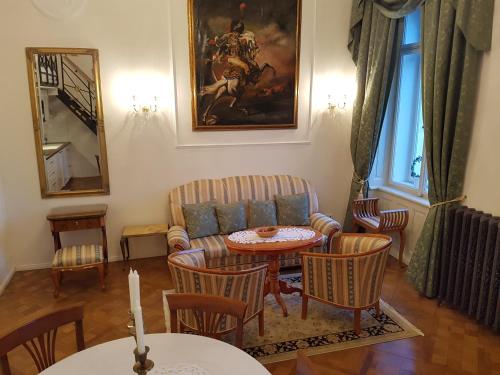 Charles apartment - main image