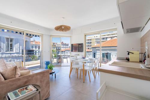 L'ATHENA élégant avec sublime terrasse, position parfaite pour un séjour incroyable