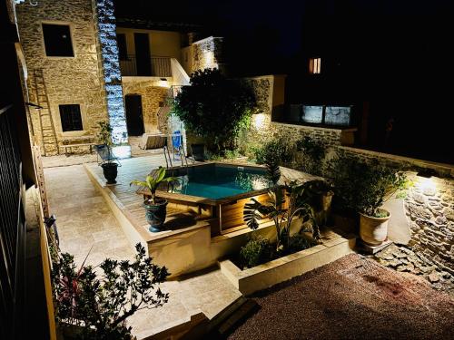 Le diX - Classic Room - VallabriX proche UZES in Vallabrix