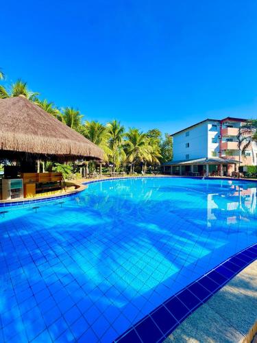 Úszómedence, Pontal do Lago Flat Residence, aproveite dias incriveis em familia as margens do lago Corumba in Vila Olegario