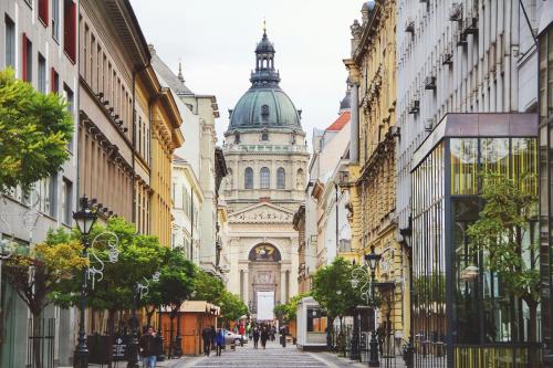 D68 - Downtown Cozy Suite - Best Location by BQA, Budapest