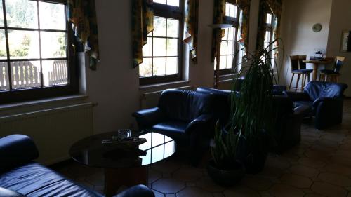 Hotel Zum Anger - image 11