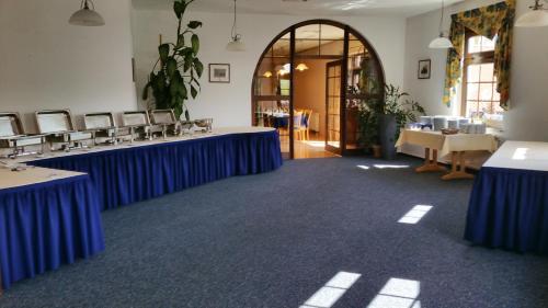 Hotel Zum Anger - image 9