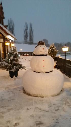 Hotel Zum Anger - main image