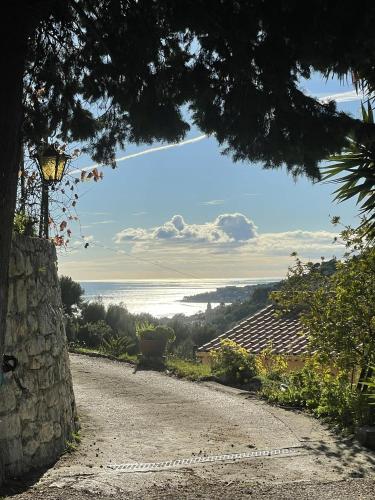 Villa La Shangri La - 8 people - Sea and Mountain view - Menton - Location, gîte - Menton