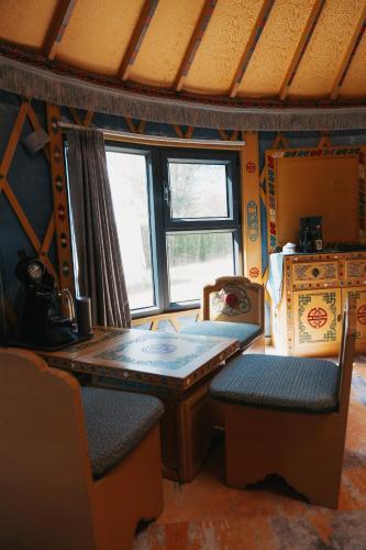 Yurt Mongolia - Camp La Belle Vie in Бердорф