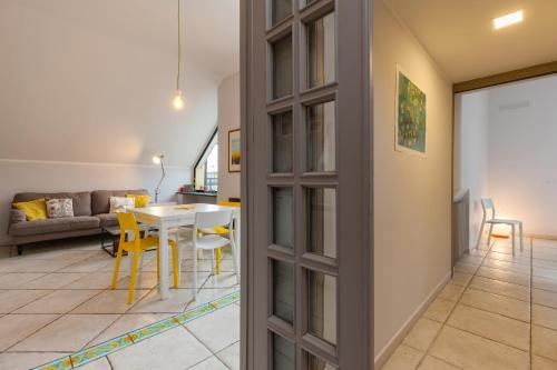 Apartment with Sea View image 10