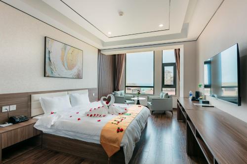 room detail thumbnail 0