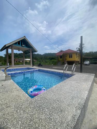 . Homestay Teratak Paknjang