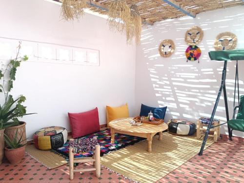 ReliefHouse Authentic Moroccan House with Rooftop Terrace in Les Amicales