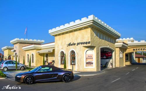 Motel pizzeria Antic's - main image
