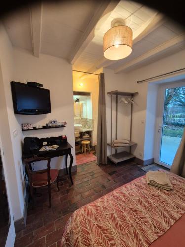 A La Maison in Beaurepaire En Bresse