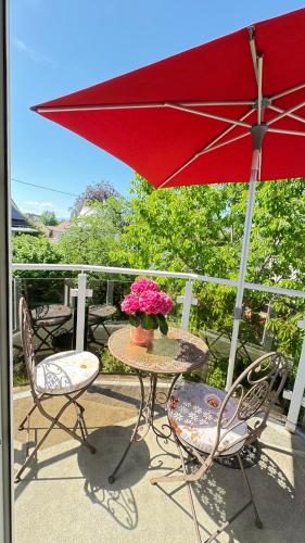 Balcony/terrace, Schone, ruhige Stadt Ferienwohnung in Weilheim in Oberbayern