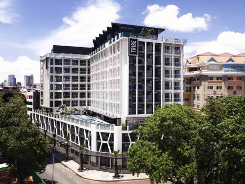 TRIBE Phnom Penh Post Office Square – khách sạn tại Doun Penh
