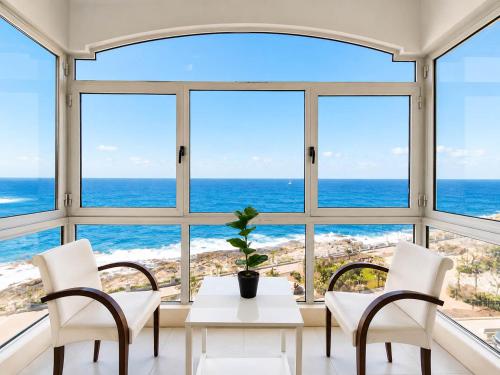 The Pearl - Sea View 1 1