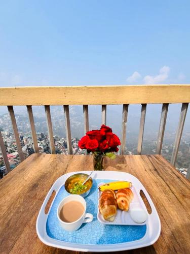Ēdiens un dzērieni, Aizawl Guest House in Aizawl