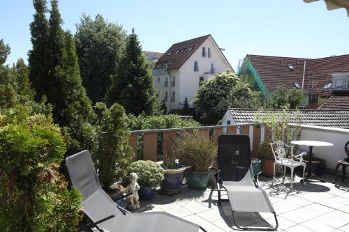 Balkon/teras, Storchennest - Großzügiges sonniges Wohlfühl-Apartment mit traumhafter Terrasse (Storchennest - Großzugiges sonniges Wohlfuhl-Apartment mit traumhafter Terrasse) in Tettnang