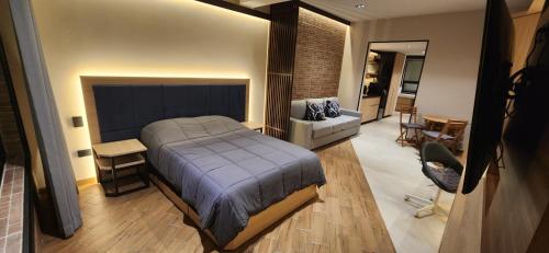 Premium loft for up to 4 guests close to UPAEP and Avenida Juarez