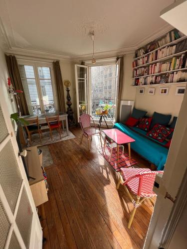 Magnifique appartement en face du metro Lamarck - Montmartre in Montmartre