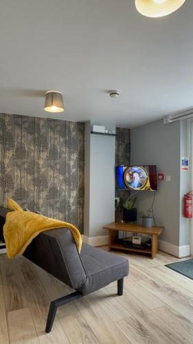 1 double bed, 1 sofa bed