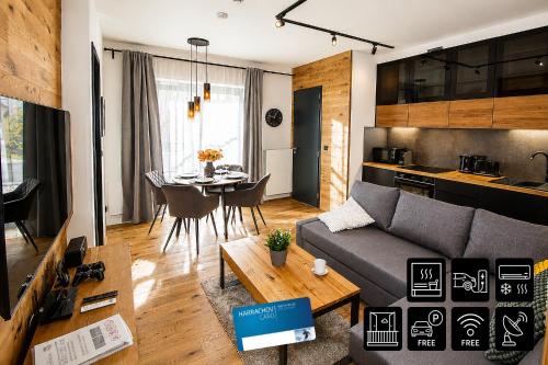 Klimatizovaný apartmán se saunou v centru Harrachova U DUCHA HOR jen 150m od lanovky – khách sạn tại Harrachov