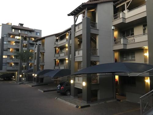 77 Grayston Apartment In Johannesburg From R1 315 Trabber - 