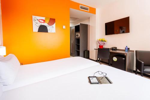 hotel photo