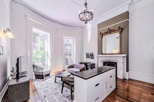 Beacon Hill Charm