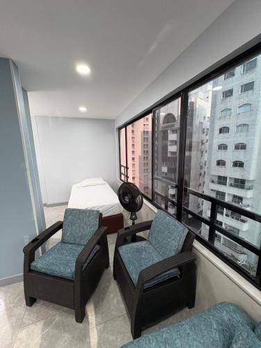 Snug on 9th - image 3