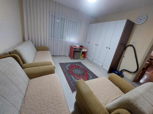 Ariana Guest House in พริซเซ่น