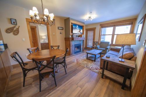 Springs 8859 by SummitCove Lodging in Colorado, Keystone