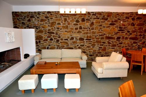 Közös társalgó / TV, Celini Suites Hotel in Marmari