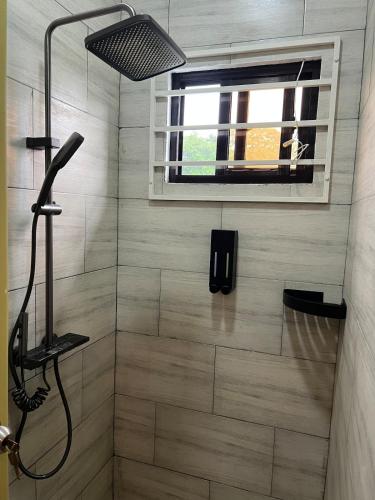 ELY Modern and Spacious 2BR Apartment - image 2