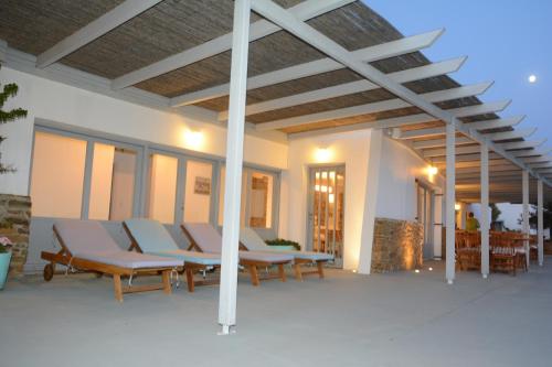 Létesítmények, Celini Suites Hotel in Marmari