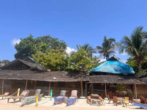 Bamboo Nest Beachfront Room Type - Family Room with Balcony