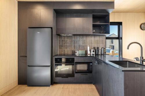 Queenstown Central Luxe Stay Two Bedrooms - image 13