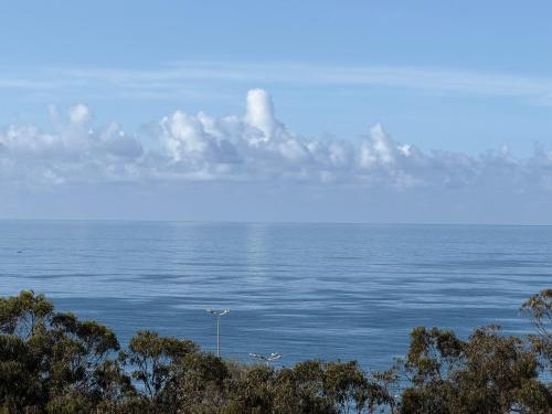 Oceanview - Luxury Beachfront Apartment in Portimao