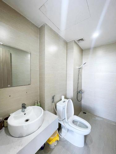 Nhà Bơ Homestay & Apartment