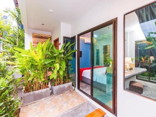 OYO 422 Jane Homestay and Resort 3