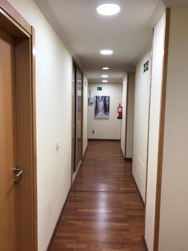 設施, Hostal El Poligono in 薩莫拉市中心