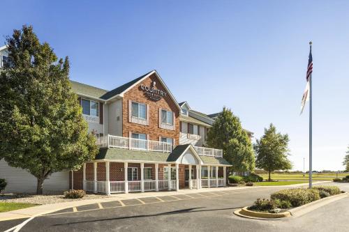 Country Inn & Suites by Radisson, Manteno, IL