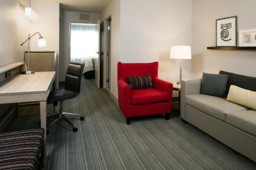 Country Inn & Suites by Radisson, Madison West, WI